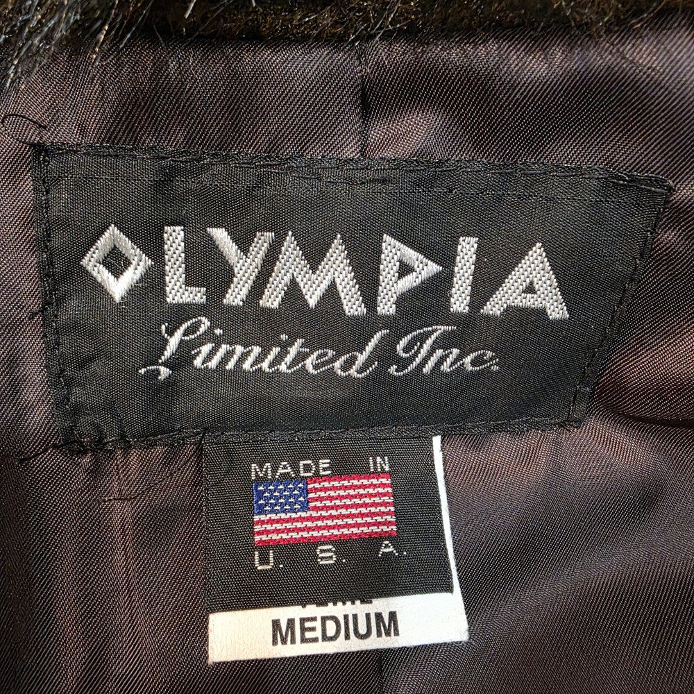 Luxurious Faux Fur Long Coat - Picture 6 of 6